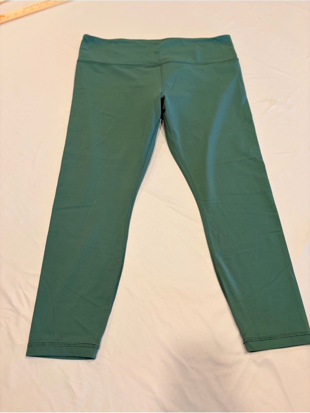 Athleta Elation 7/8 Tight High Rise Leggings Sage Green Size XL